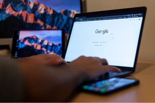 Siti Internet